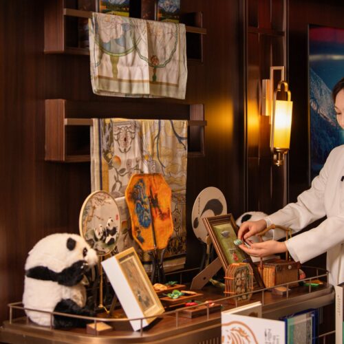 1 · 10 Days Chengdu Hao Panda Train (Yinbing – Starting point of Yantze) / 10天成都号熊猫专列（宜宾 – 长江源头）