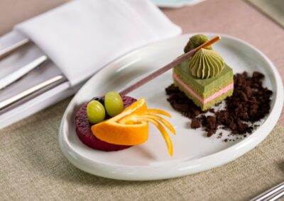 Matcha dessert on the Chengdu Hao Panda Train · 成都号抹茶甜点