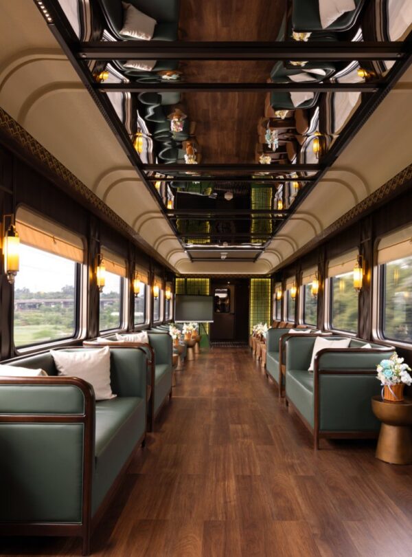 84 · 9 Days Panda-Theme premium Train – Chengdu Hao (Chengdu·Guizhou·Chongqing) / 9天成都号熊猫专列（成都·贵州·重庆)