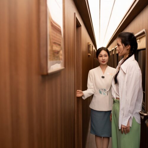 9 · 10 Days Chengdu Hao Panda Train (Yinbing – Starting point of Yantze) / 10天成都号熊猫专列（宜宾 – 长江源头）