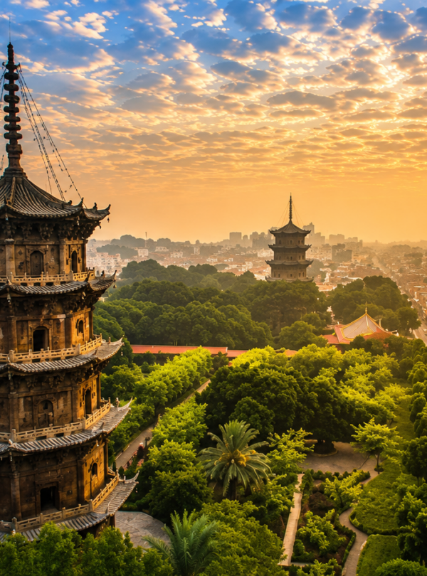 Quanzhou Kaiyuan Temple 开元寺 · China Express Travel Xiamen and Fujian tour
