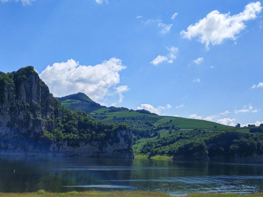 白山湖