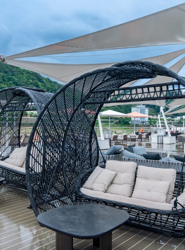 Vista Aurora Superior sun deck 2 · 11 Days Yangtze · Vista Aurora Cruise / 11天长江行 · 极光号