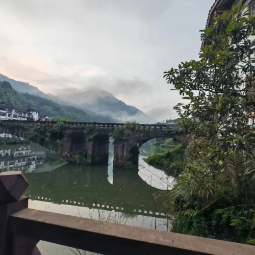 望鱼古镇2 · 10 Days Chengdu · Wawushan · Kangding · Balang Sumdo · Niubeishan winter scenery tour/ 10天成都·瓦屋山·康定·八郎生都·牛背山雪景之旅