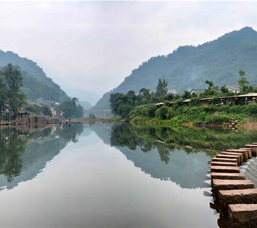 柳江古镇1 · 8 Days Chengdu · Wawushan · Gonggashan· Hailuogou · Niubeishan / 8天成都 · 瓦屋山·贡嘎山·海螺沟·牛背山