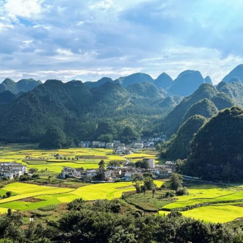 Wanfenglin karst peaks 万峰林 · China Express Travel Guizhou tour