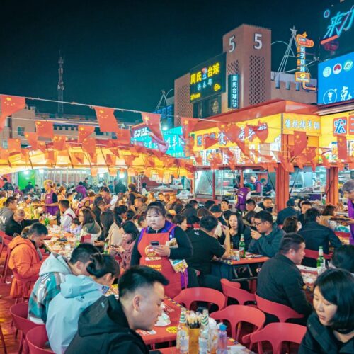 怀远夜市2 · 8 Days Magical Ningxia & Inner Mongolia Grassland / 8天神奇宁夏 · 内蒙古大草原