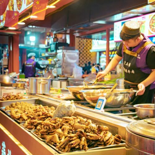怀远夜市3 · 8 Days Magical Ningxia & Inner Mongolia Grassland / 8天神奇宁夏 · 内蒙古大草原