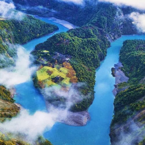 Nujiang River 怒江 · China Express Travel Yunnan Tengchong and Ruili tour