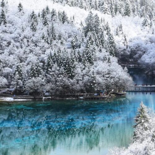 九寨沟的湖 · 8-Day Jiuzhaigou, Trending Lixiao Road, Bipenggou, Leshan / 8天九寨沟 + 网红理小路 + 毕棚沟 + 乐山