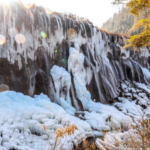 九寨沟瀑布 · 8-Day Jiuzhaigou, Trending Lixiao Road, Bipenggou, Leshan / 8天九寨沟 + 网红理小路 + 毕棚沟 + 乐山
