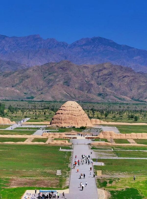 西夏陵 · 8 Days Magical Ningxia & Inner Mongolia Grassland / 8天神奇宁夏 · 内蒙古大草原