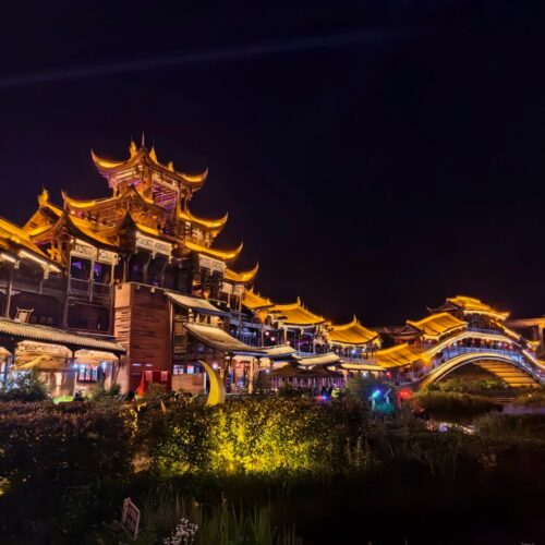 Fengyu covered bridge 风雨廊桥 · China Express Travel Chengdu and Chongqing tour