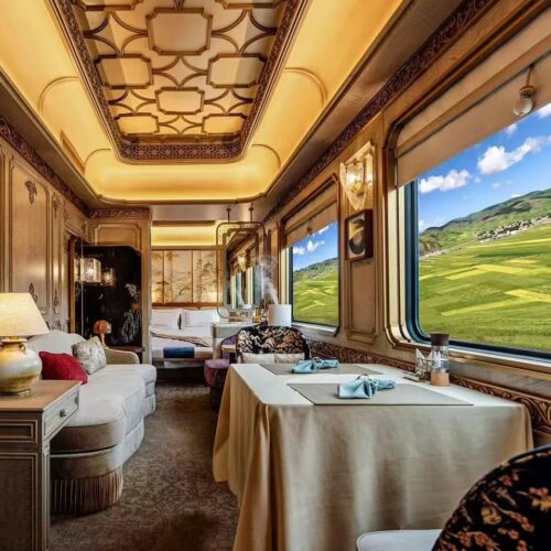 Silk Road Express 丝路梦享号 · China Express Travel Yunnan rail journey