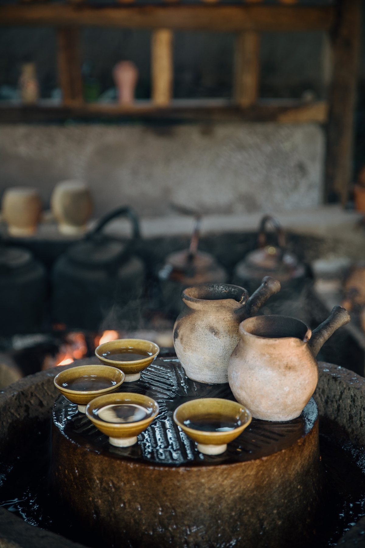 Tea set at a Tengchong tea house 腾冲茶席 · China Express Travel Baiyun Express