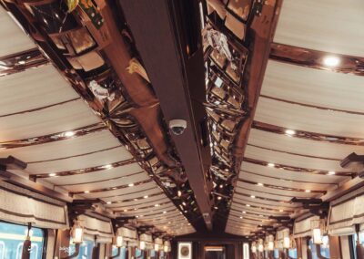 Dougong ceiling of the dining carriage 锦食斗拱天花 · China Express Travel Tianfu Express