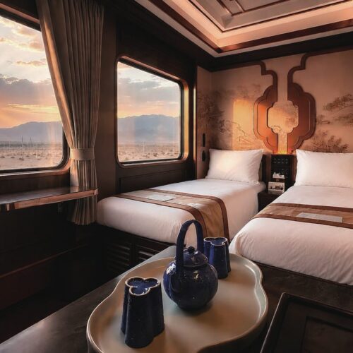 Jinwo twin cabin 锦卧品质双床房 · China Express Travel Tianfu Express