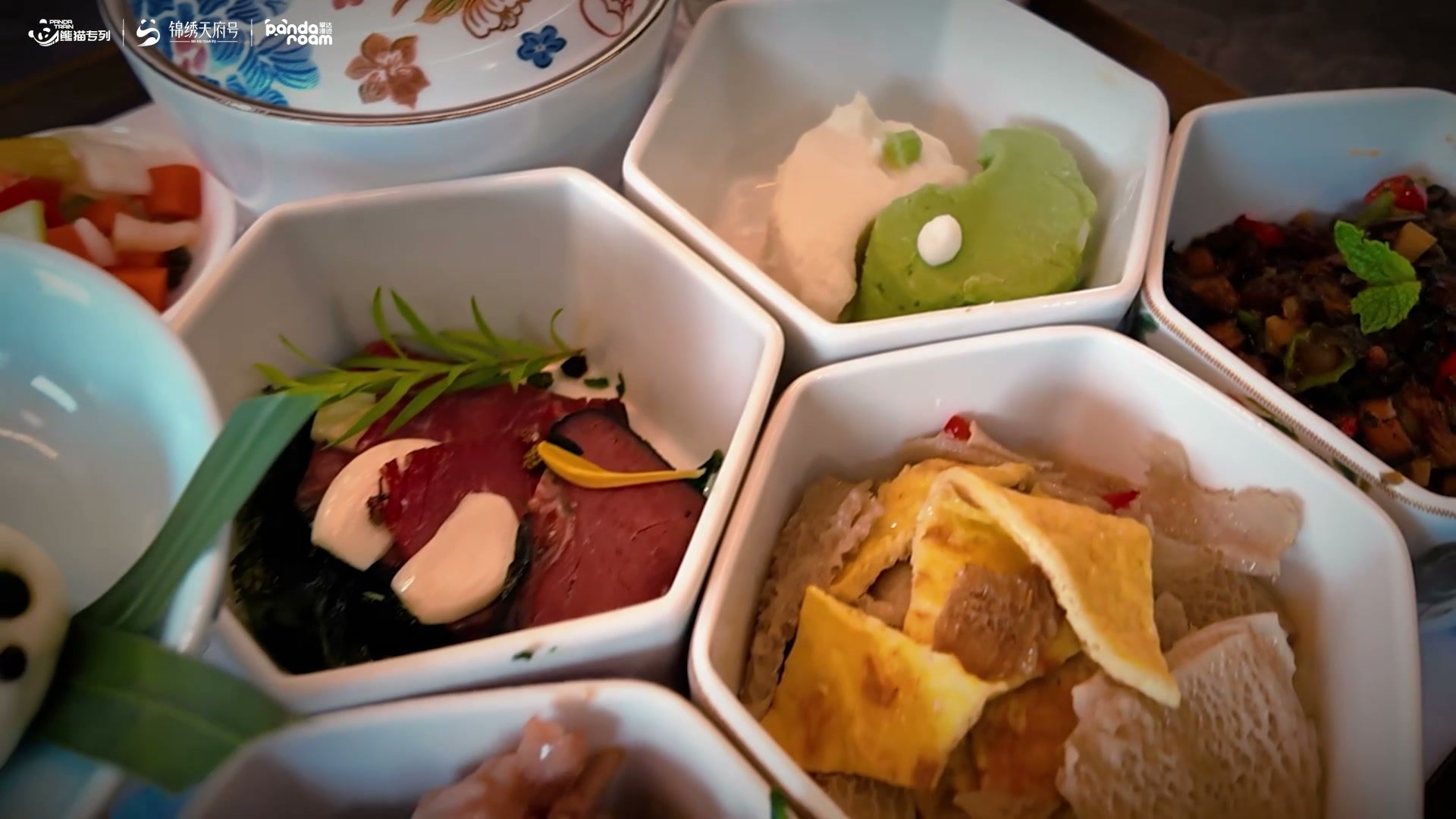 Song-themed banquet dish 宋韵雅宴 · China Express Travel Tianfu Express