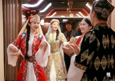 Dance in Kashgar old city 喀什古城歌舞 · China Express Travel Tianfu Express
